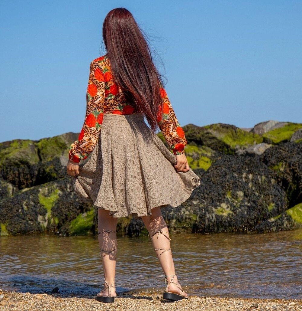 Brown Lace Knee-Length Circle Skirt
