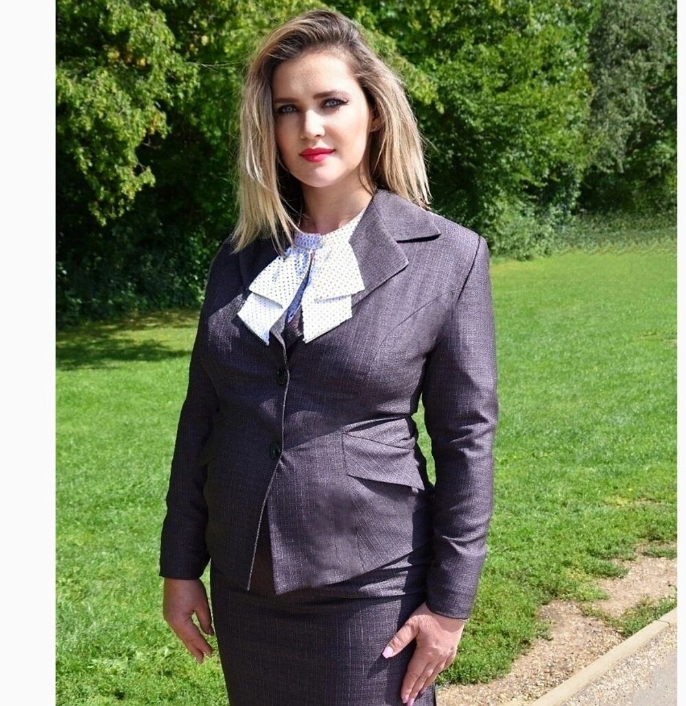 Plus Size Lapel Collar Skirt Suit